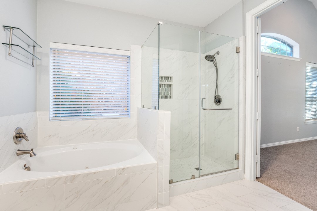 3250 Woodbine Trail