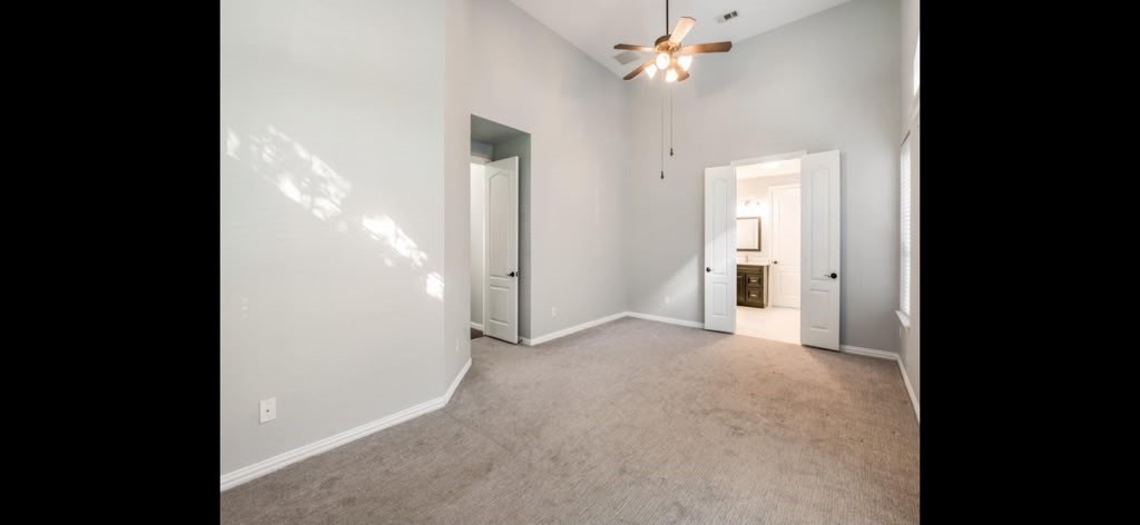 3250 Woodbine Trail