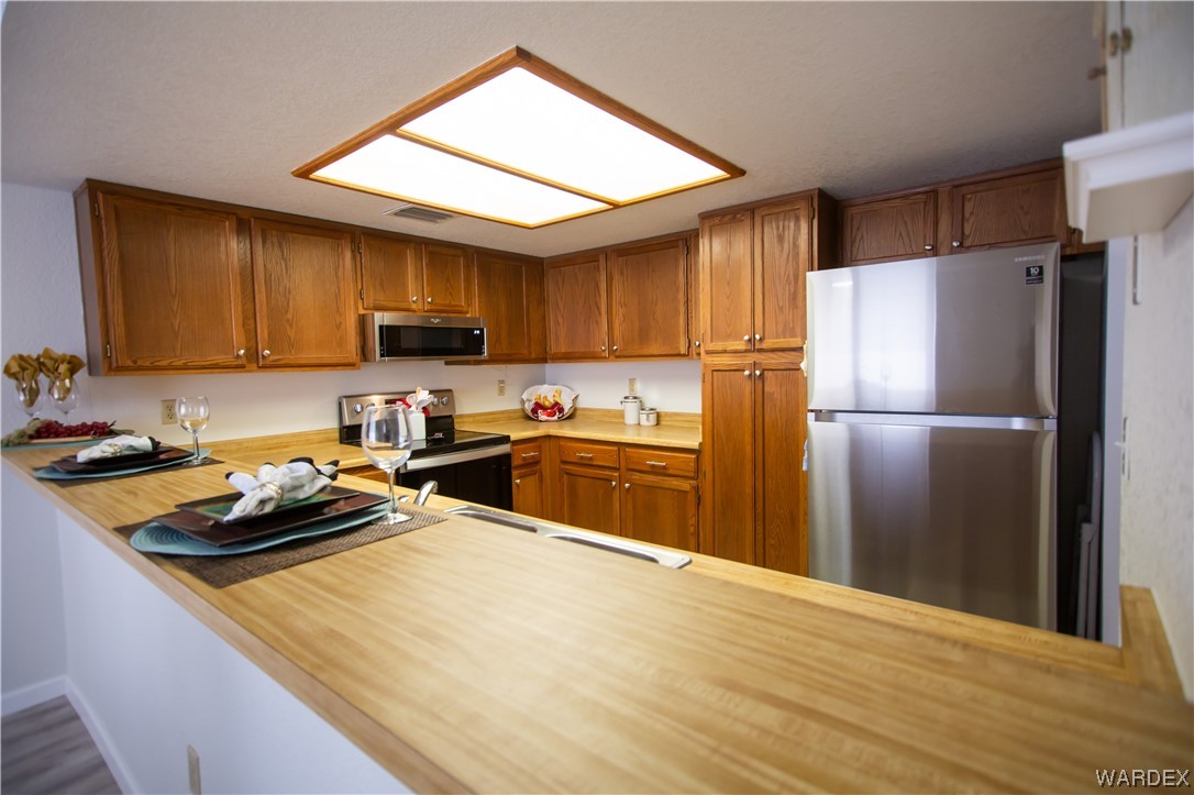 1800 Clubhouse Drive 61