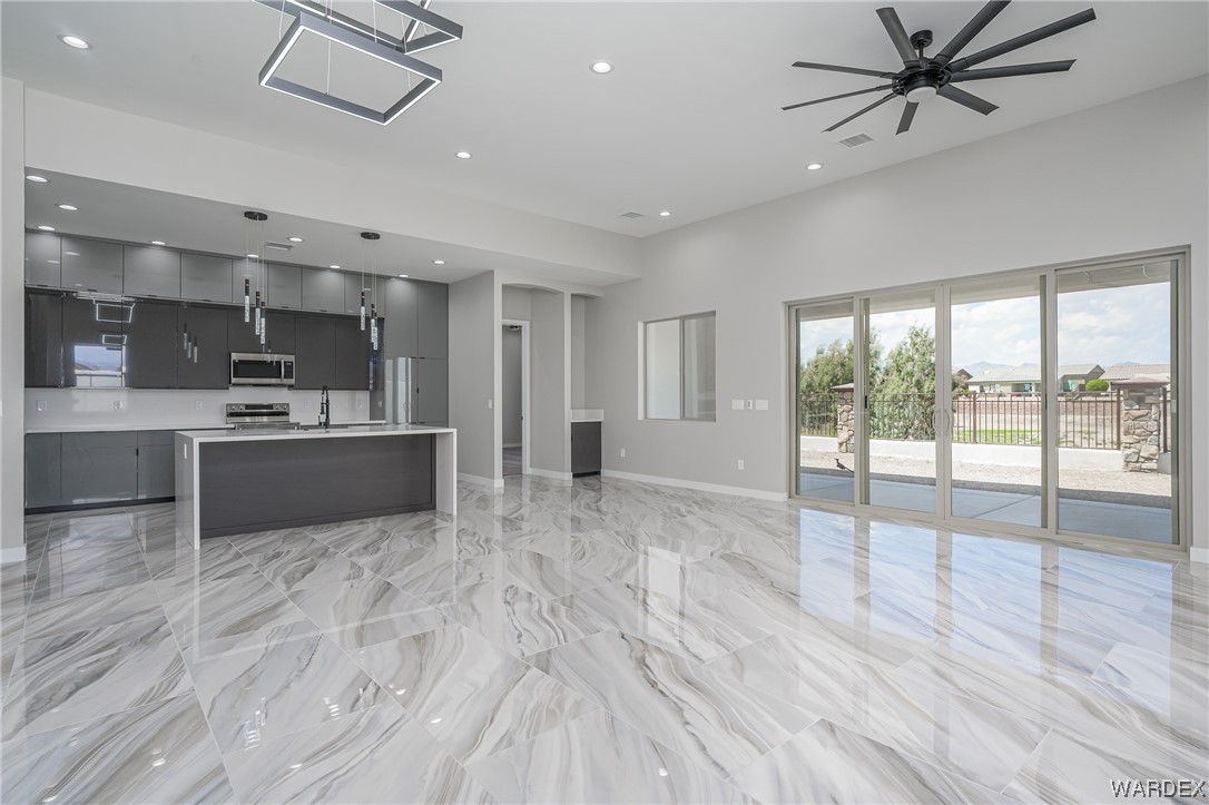 6319 S Via Alano