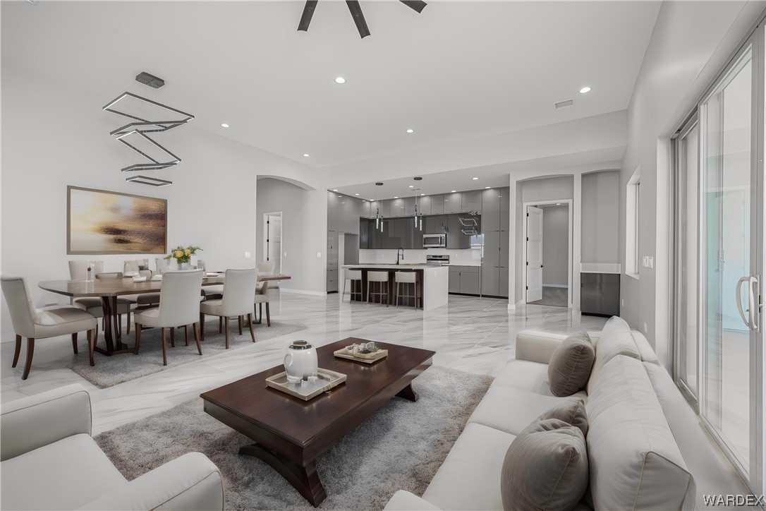 6319 S Via Alano