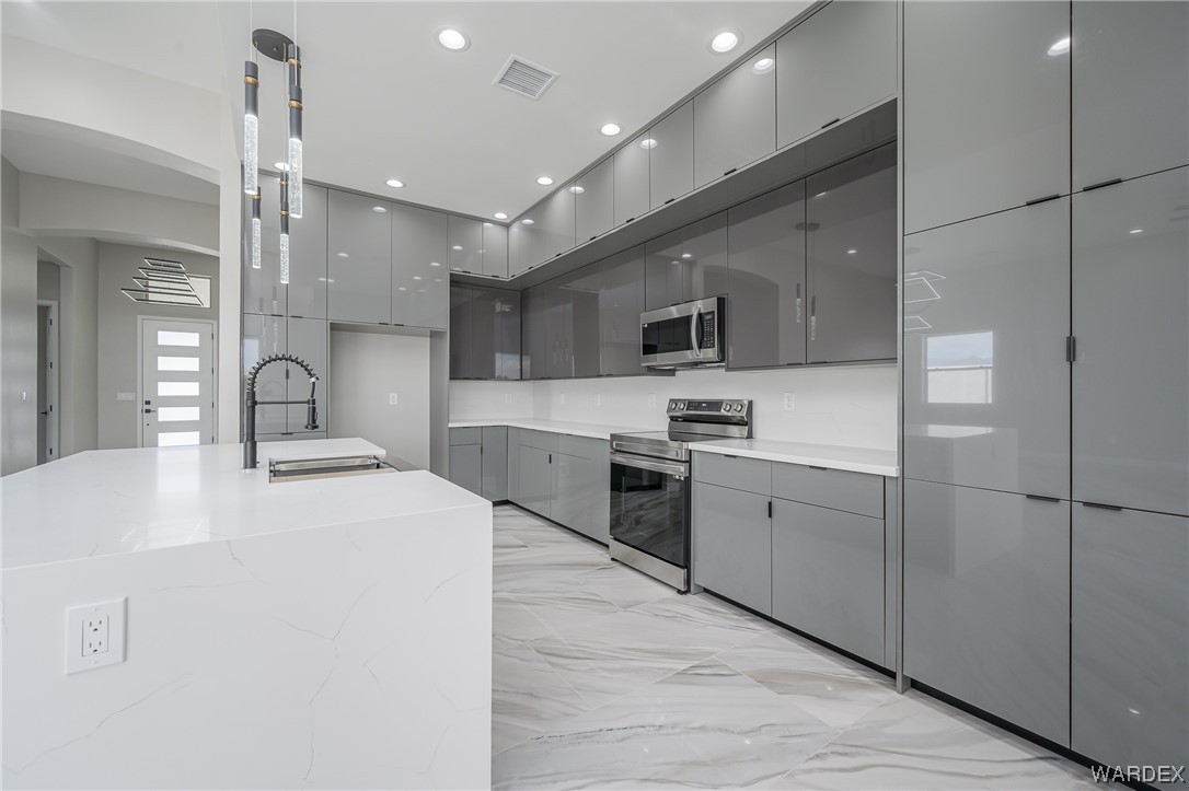 6319 S Via Alano