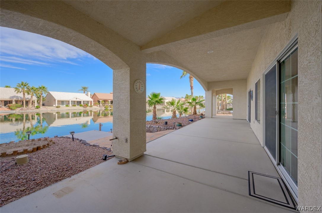 2031 E Lago Grande Place