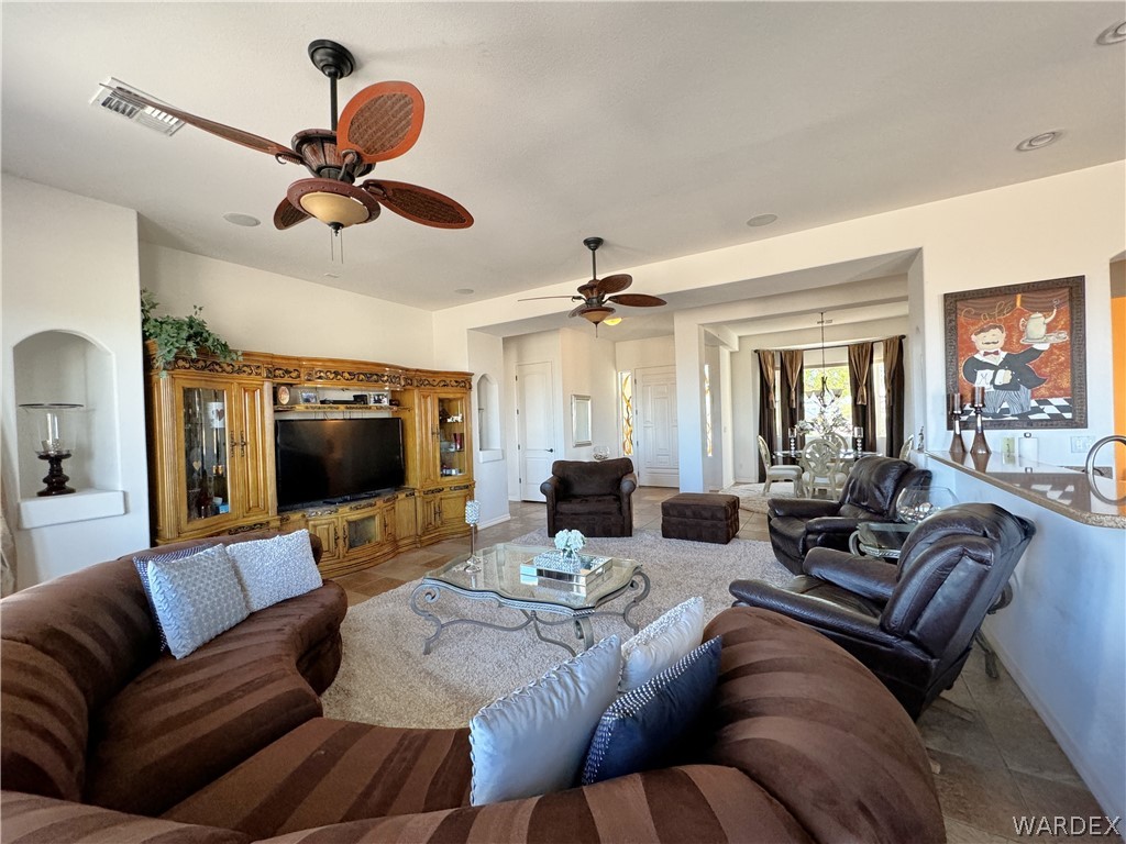 2619 Rolling Hills Road
