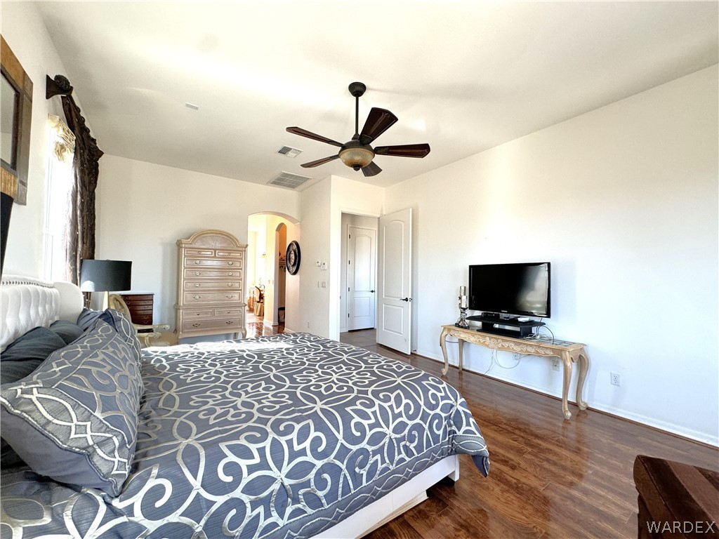 2619 Rolling Hills Road