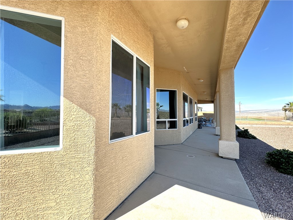 2619 Rolling Hills Road
