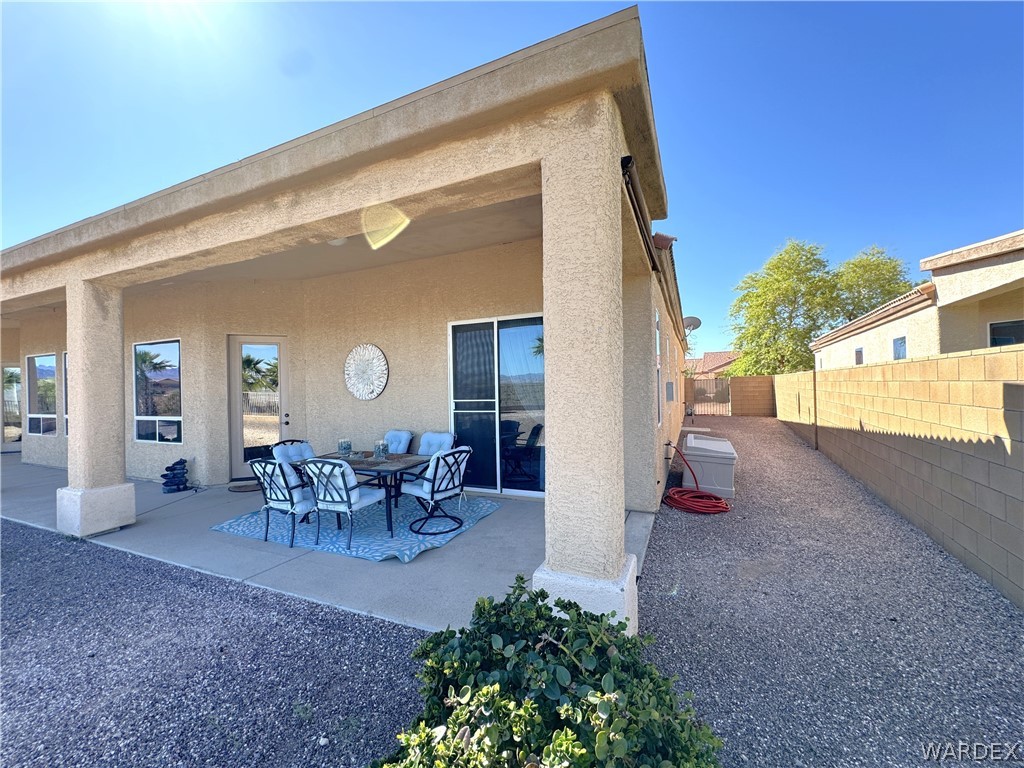 2619 Rolling Hills Road