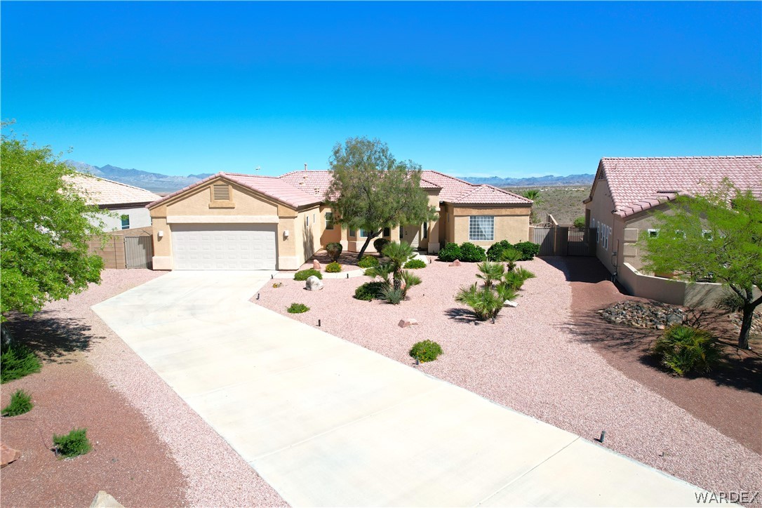 2619 Rolling Hills Road