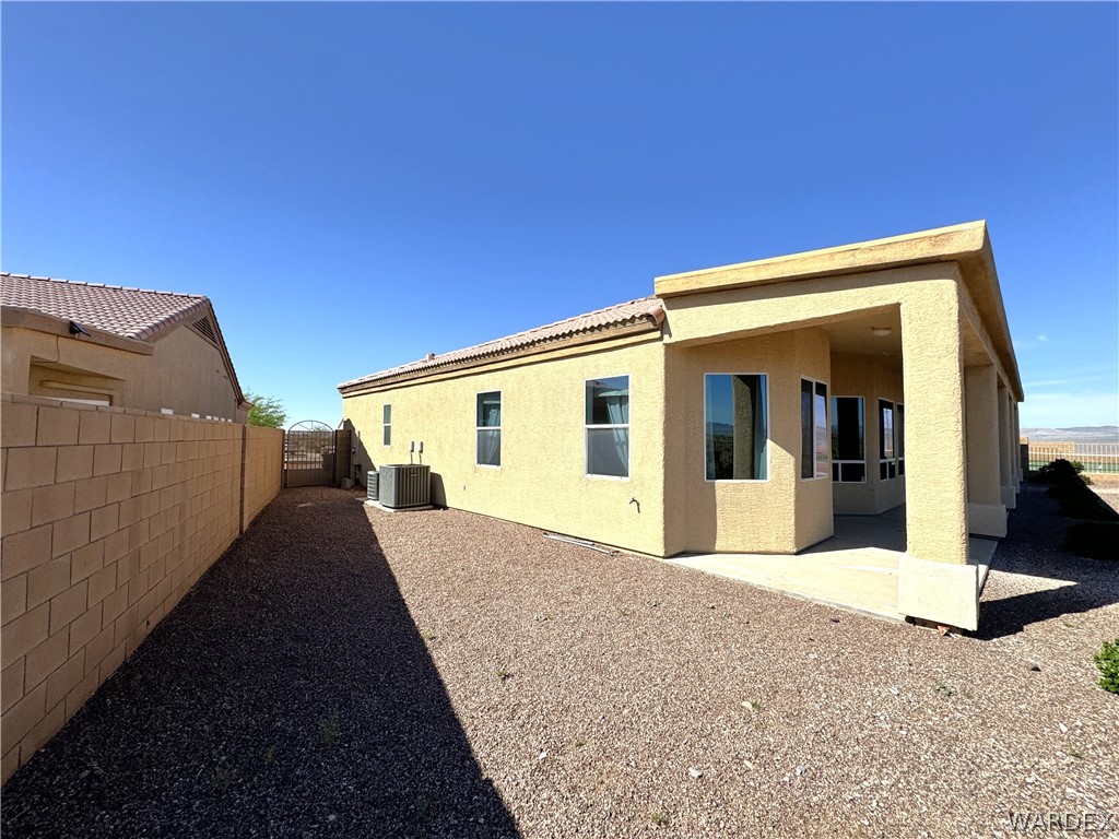 2619 Rolling Hills Road