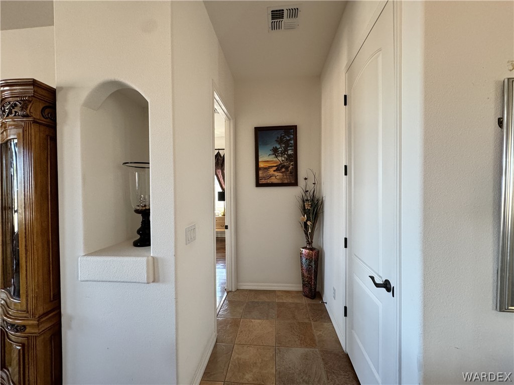 2619 Rolling Hills Road