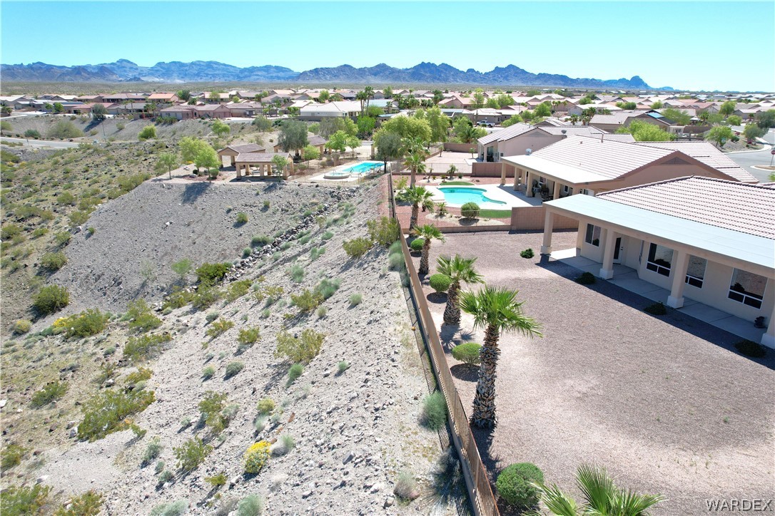 2619 Rolling Hills Road