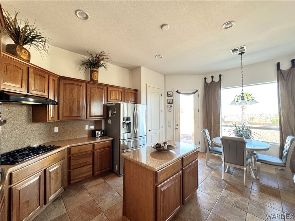 2619 Rolling Hills Road