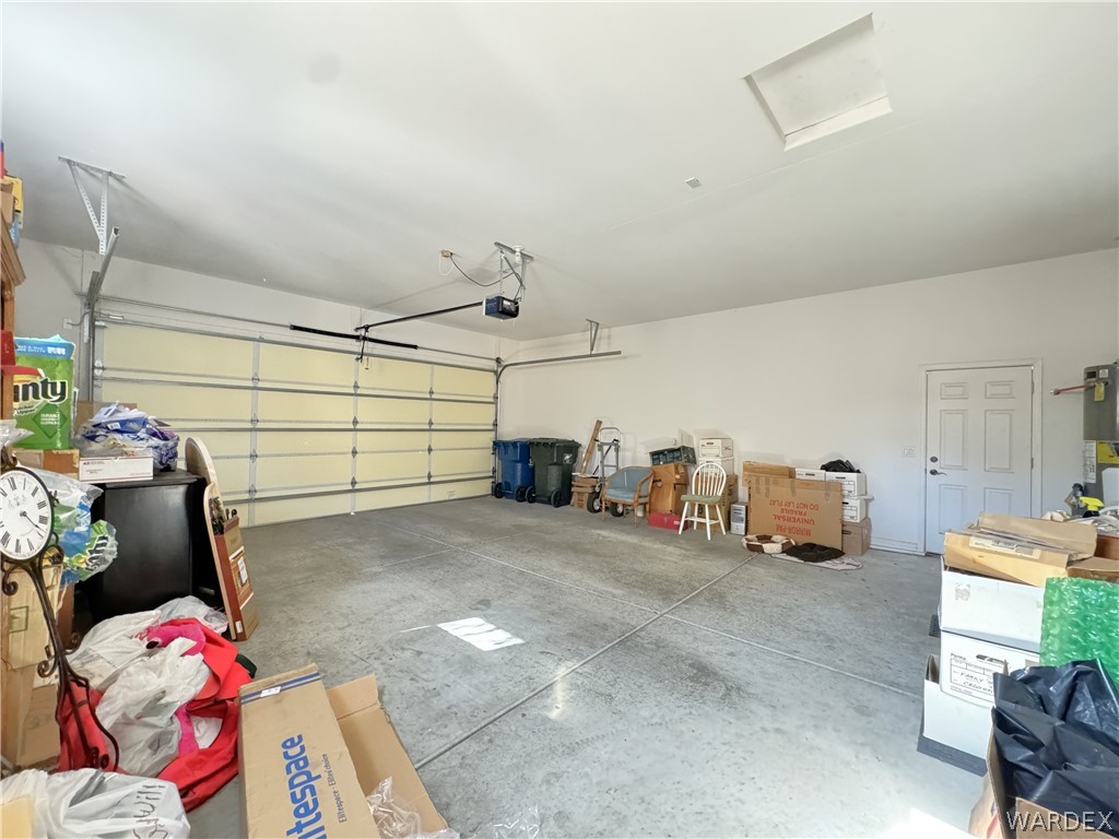 2619 Rolling Hills Road