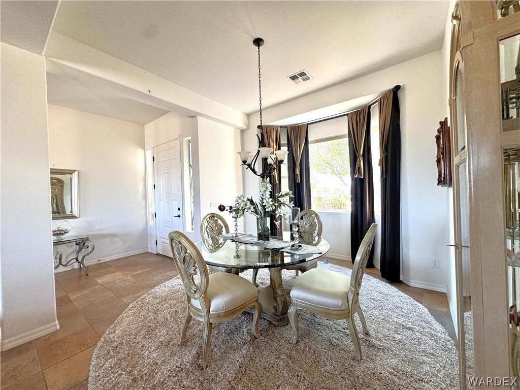 2619 Rolling Hills Road