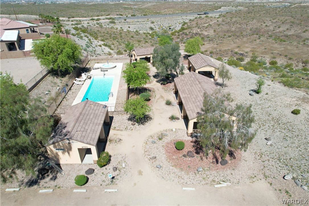 2619 Rolling Hills Road