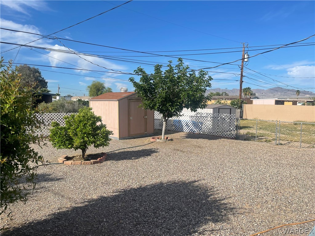 1084 Navajo Drive