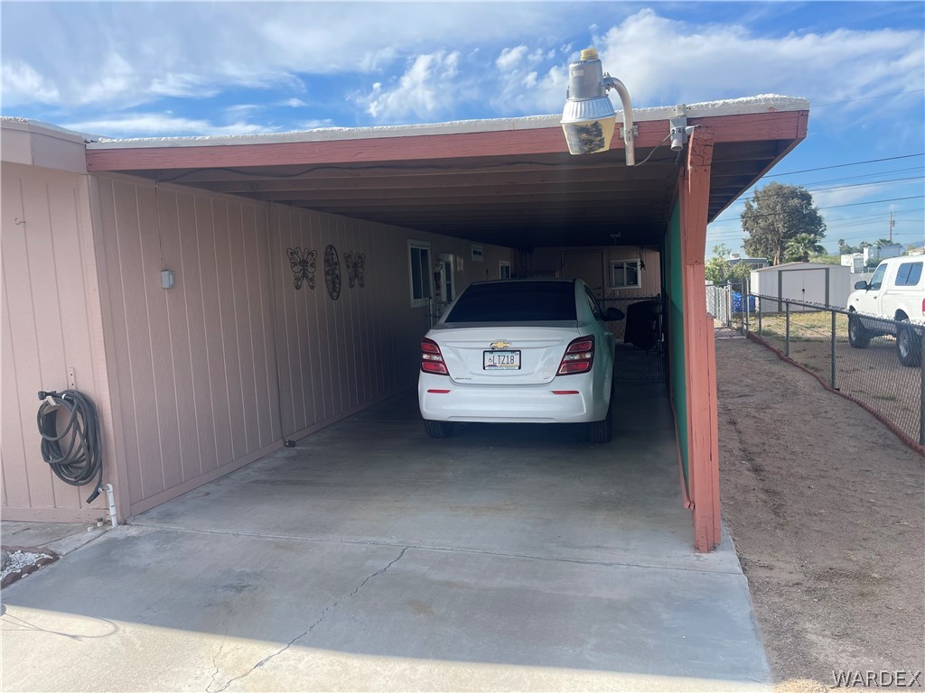 1084 Navajo Drive