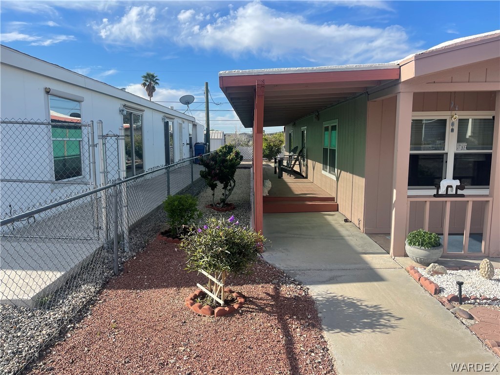 1084 Navajo Drive