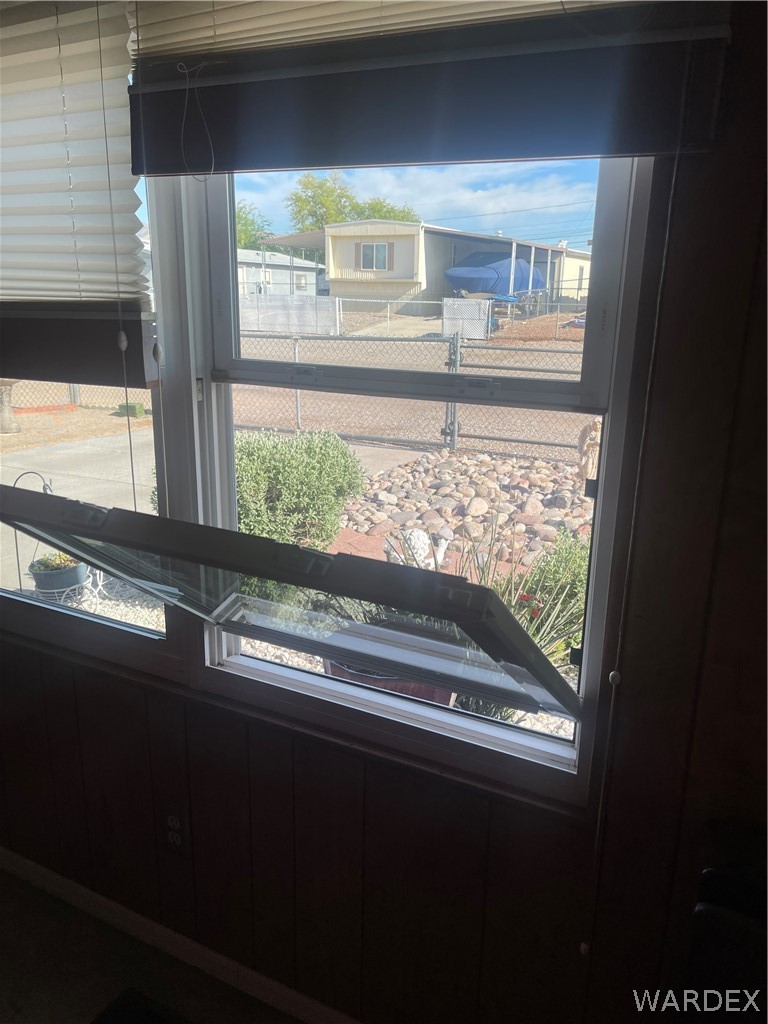 1084 Navajo Drive
