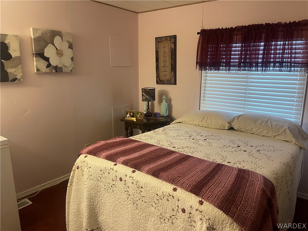 1084 Navajo Drive