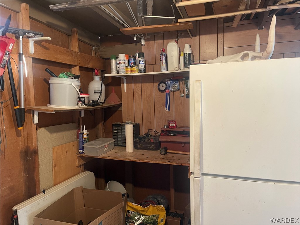 1084 Navajo Drive