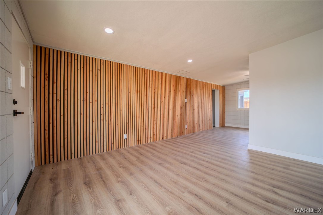 1845 Riviera Boulevard