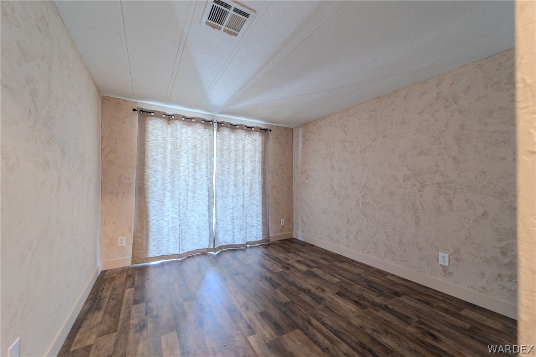 1629 Talc Plaza