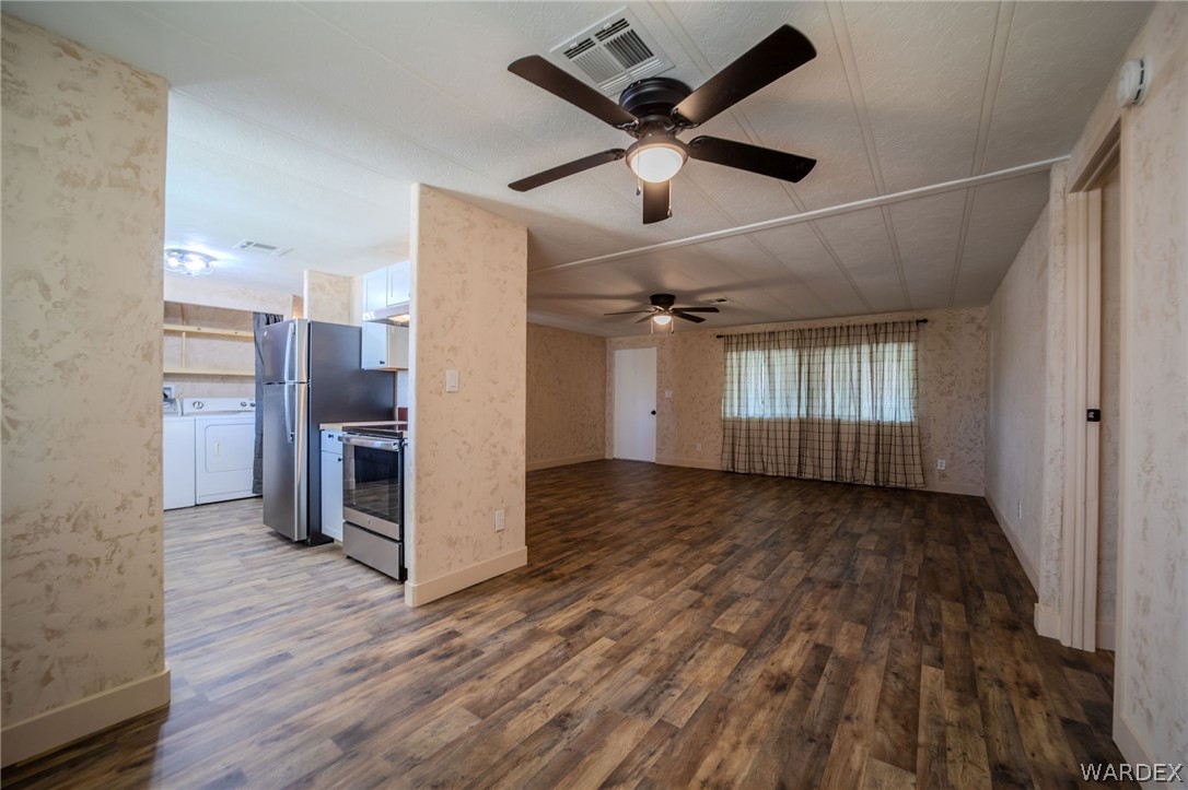 1629 Talc Plaza