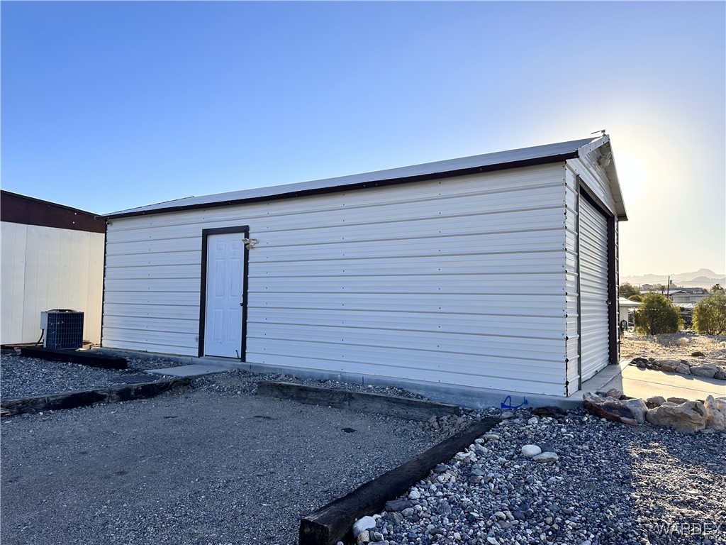 1717 Williams Drive
