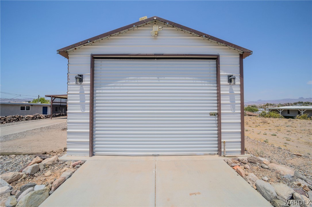 1717 Williams Drive