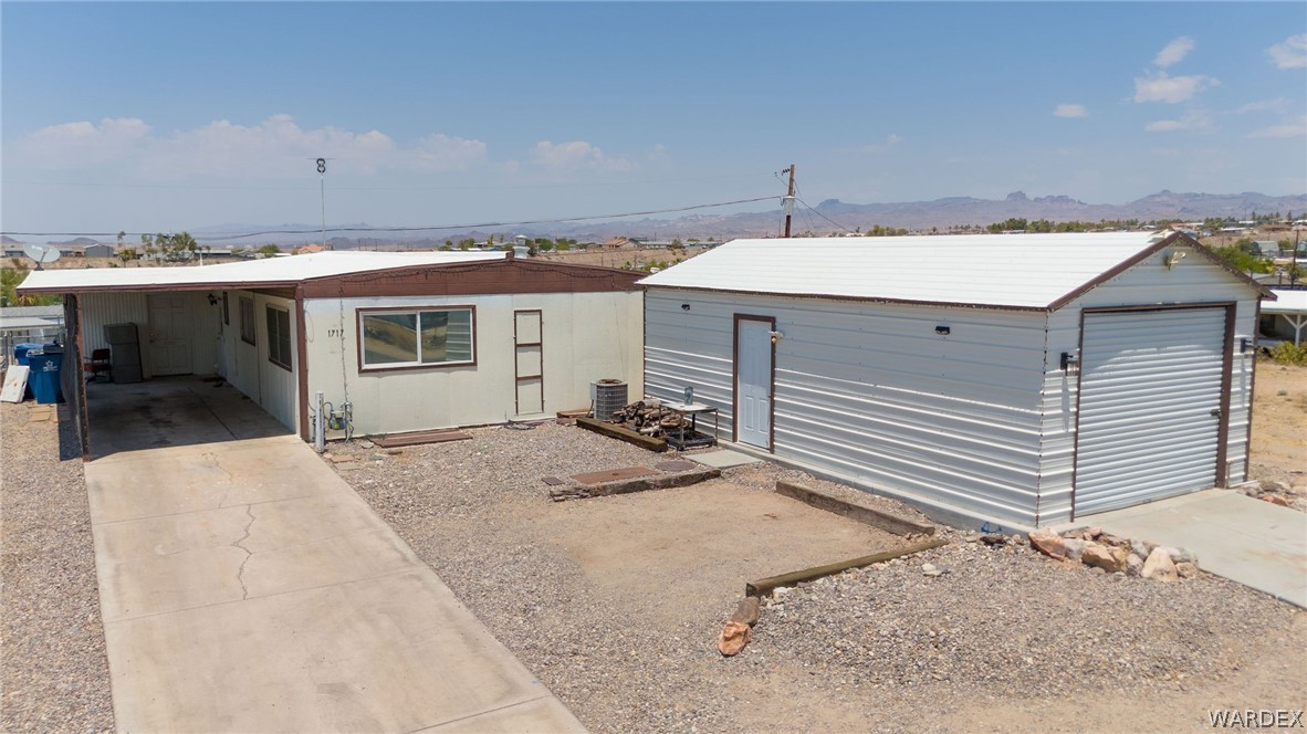 1717 Williams Drive
