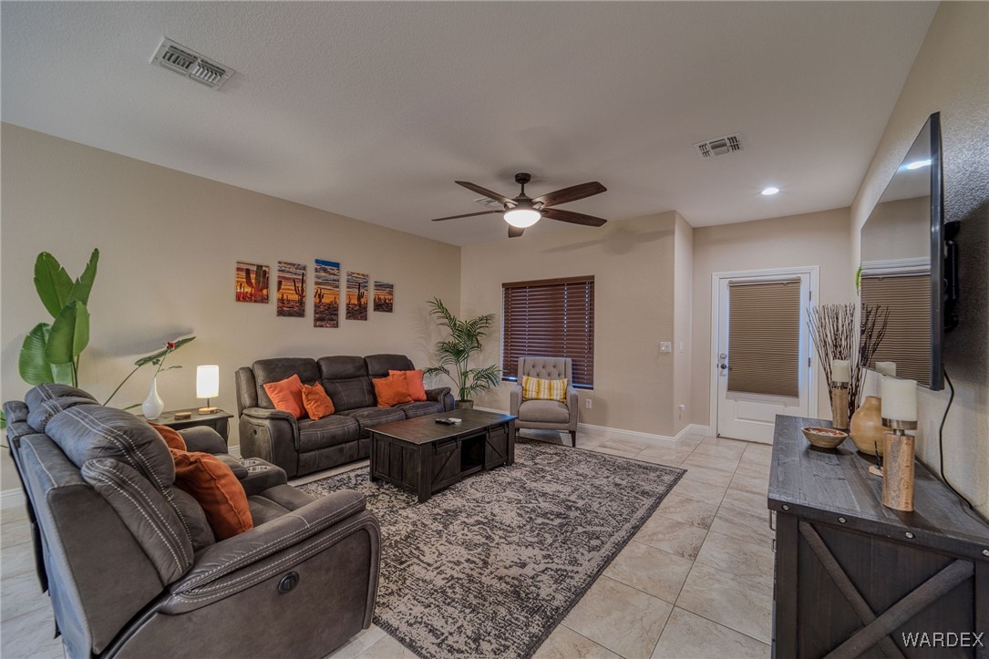 2648 Unicorn Road Road