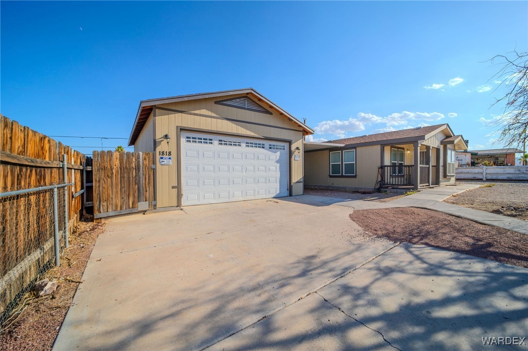 1818 Surf And Sand Drive