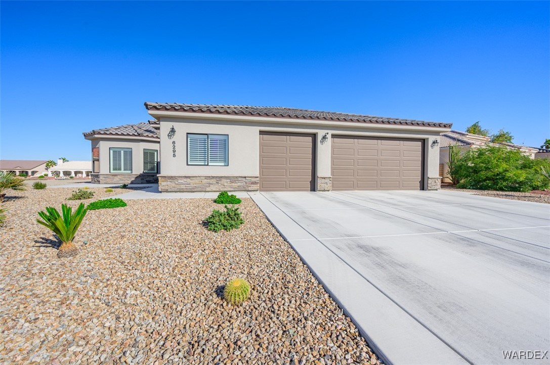 6295 S Vista Laguna Drive