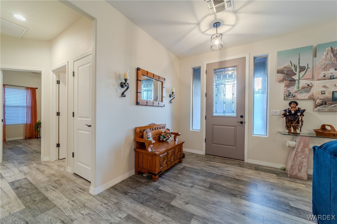 842 Onate Court