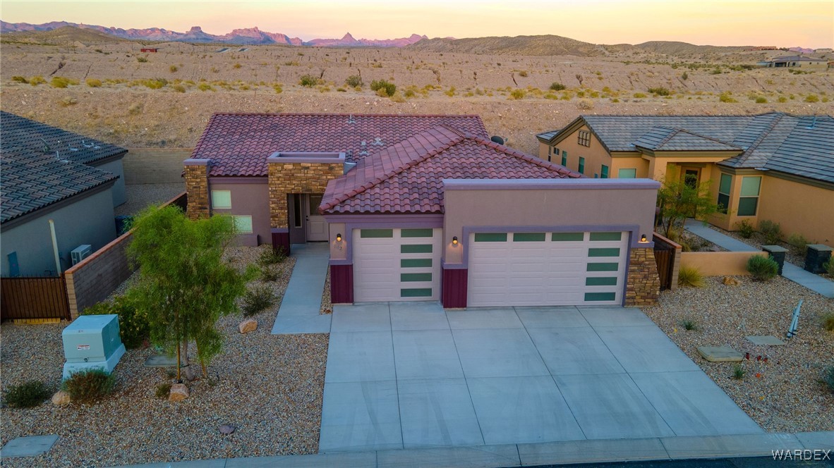 842 Onate Court