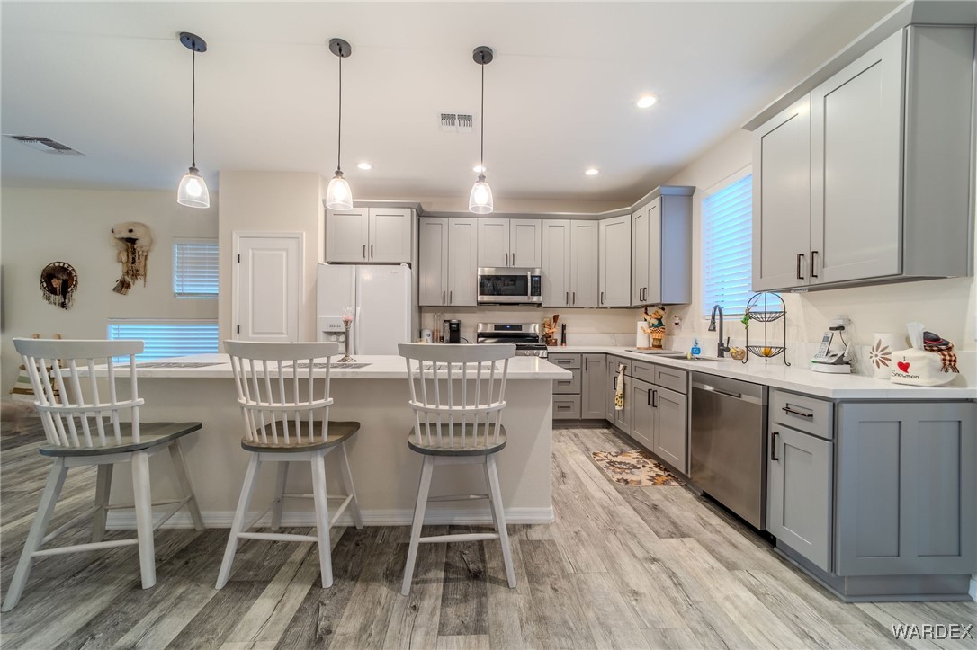 842 Onate Court