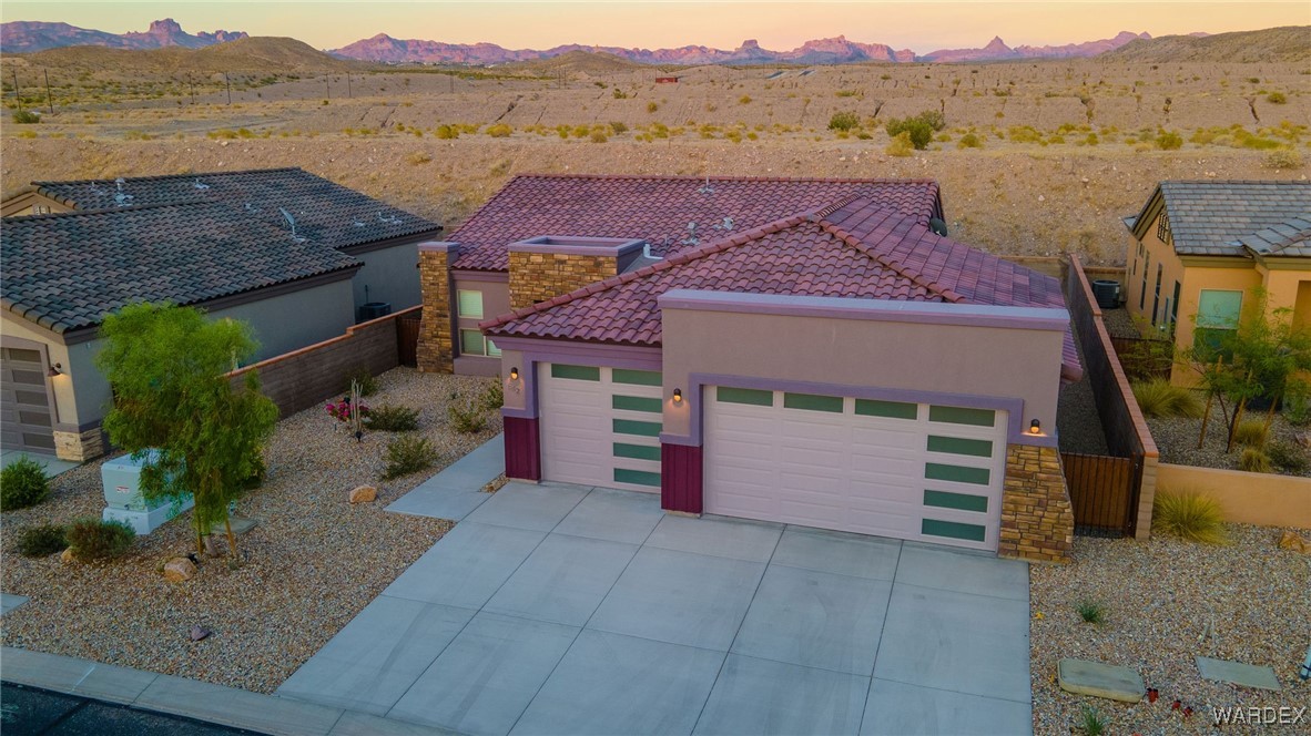 842 Onate Court