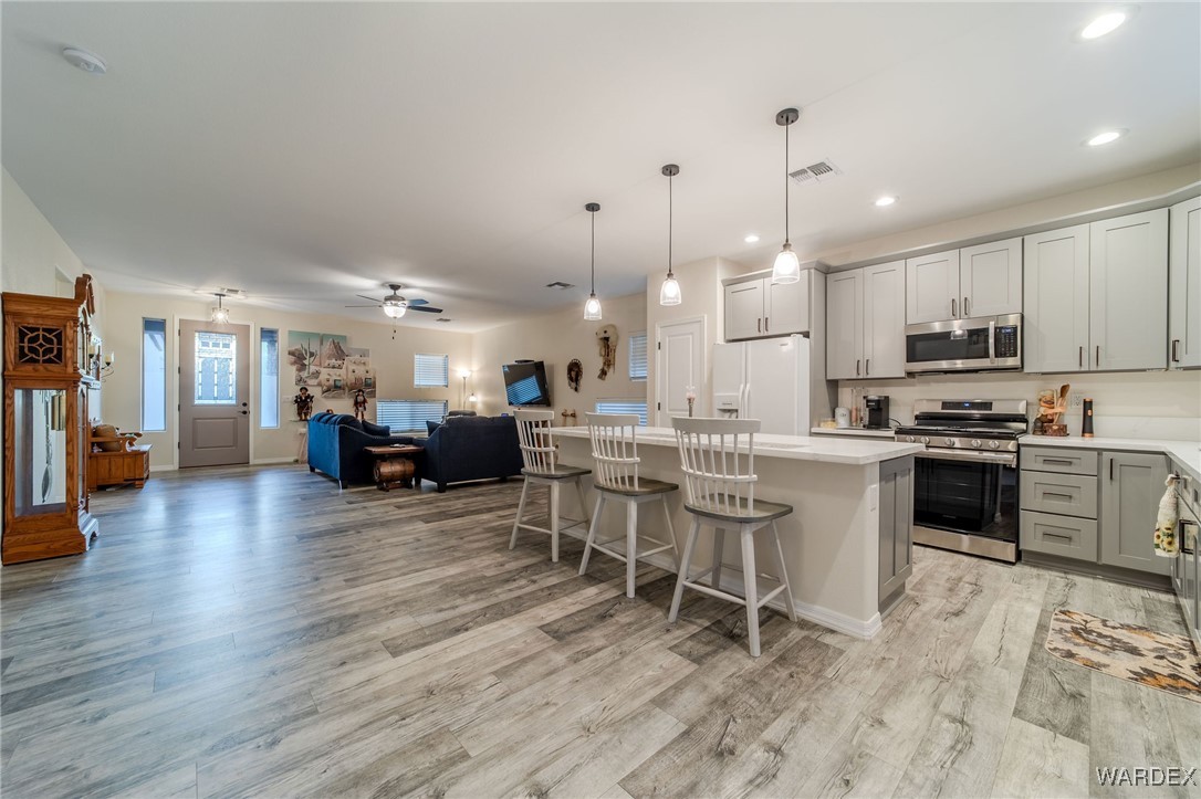 842 Onate Court