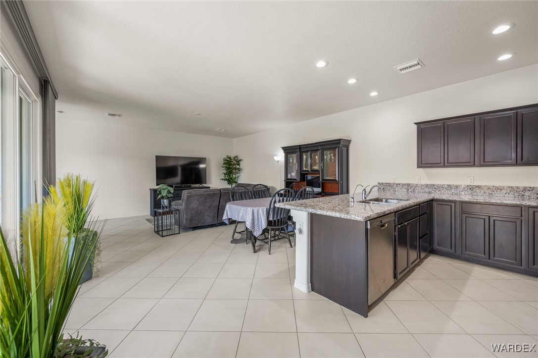 2732 Buffalo Trail