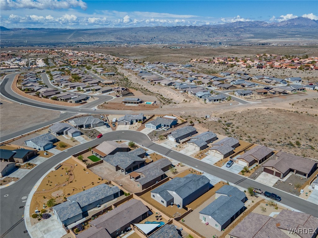 2732 Buffalo Trail
