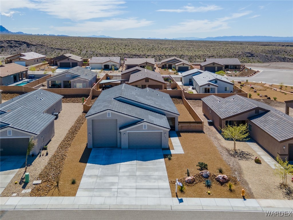 2732 Buffalo Trail