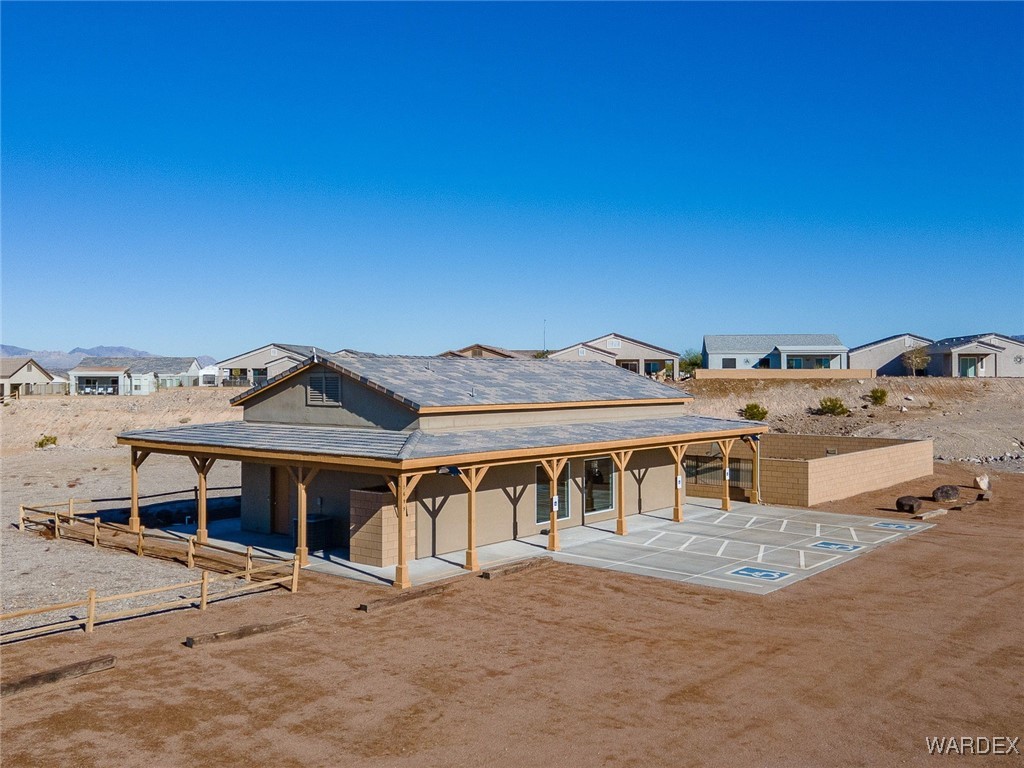 2732 Buffalo Trail
