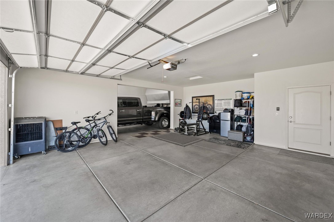 2732 Buffalo Trail