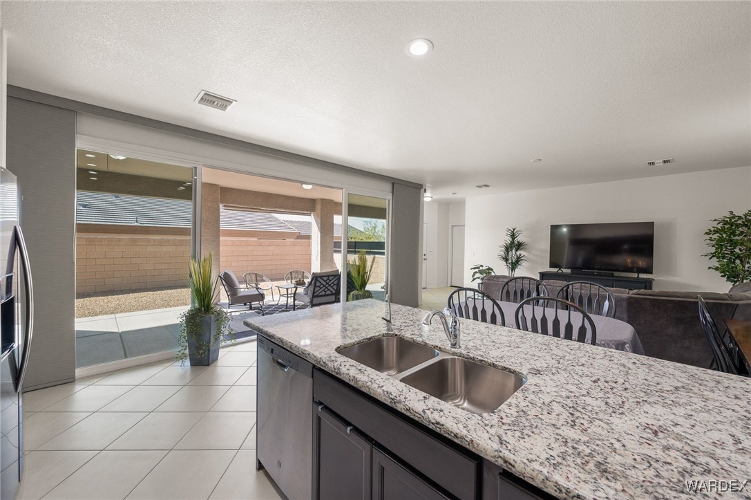 2732 Buffalo Trail