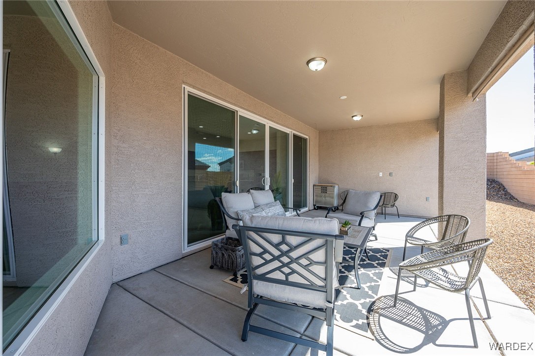 2732 Buffalo Trail
