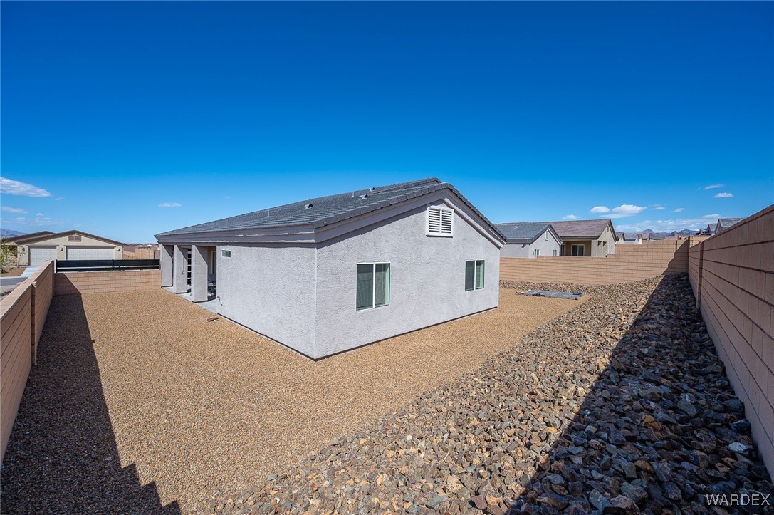 2732 Buffalo Trail