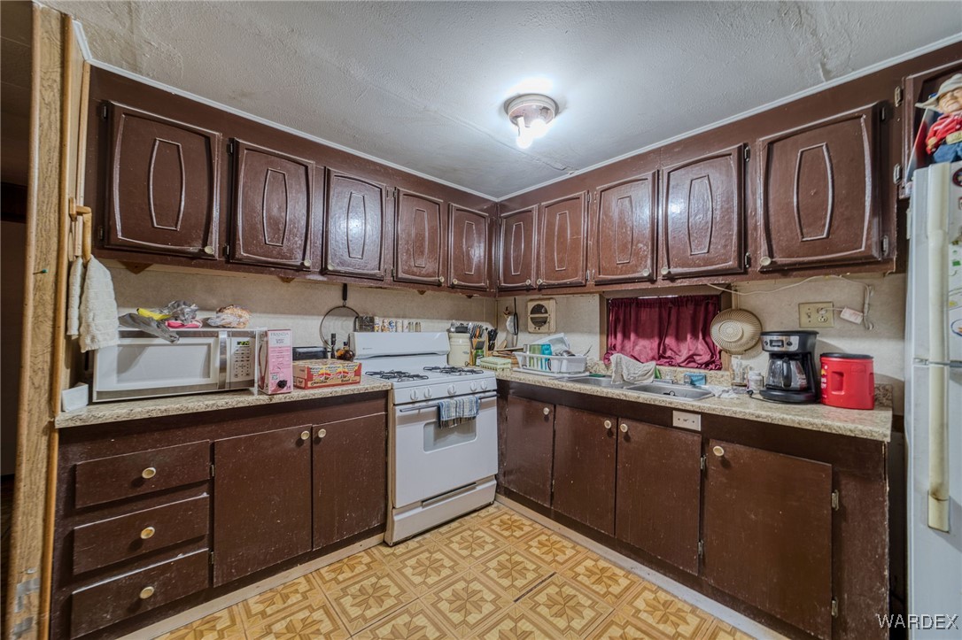 1672 Rio Vista Drive