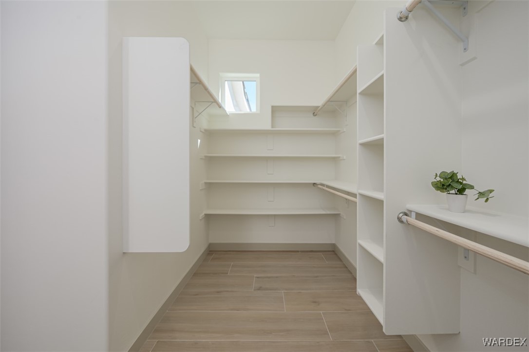 2371 E Paseo Mallorca