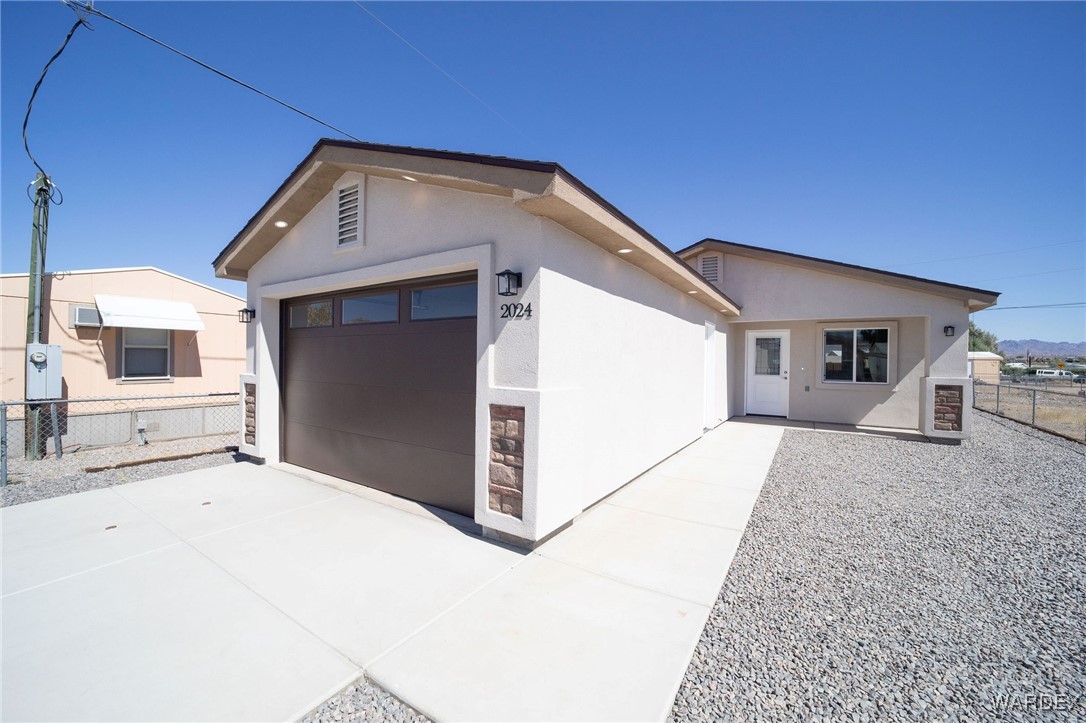 2024 Hualapai Drive